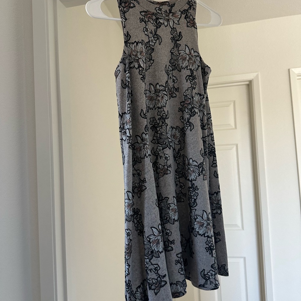 Soulmates Gray Floral Midi Dress